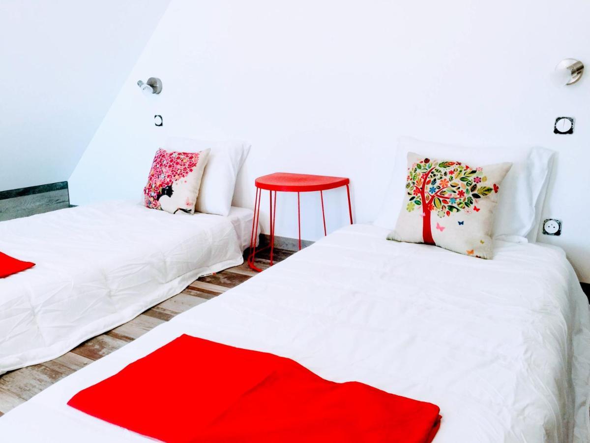فيلا Janea Deep Red House Reichsfeld المظهر الخارجي الصورة